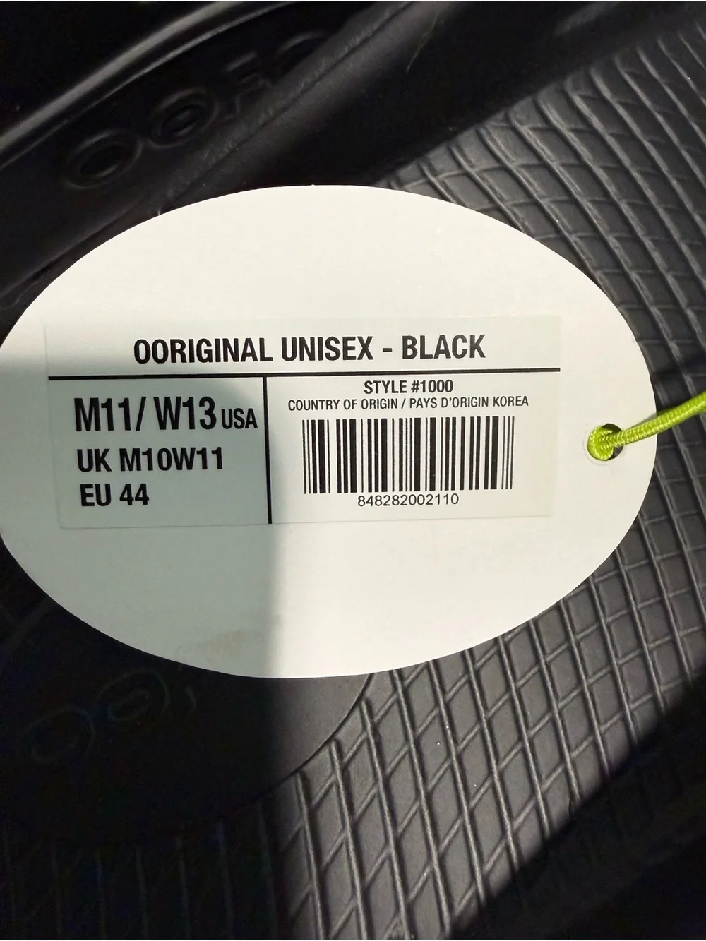 OOFOS Men’s Black Flip-Flops with Neon Accent